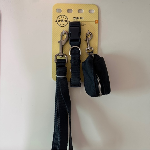 Bond & Co: Charcoal 3 Piece Walking Kit for Dogs - Sealed & Unused - Picture 4 of 4